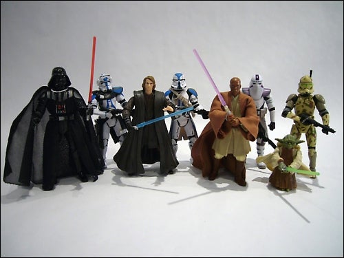 Target exclusives pair up Jedi (and Sith) with more super cool Clones.