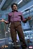 Click image for larger version. 

Name:	Hot Toys - The Avengers - Bruce Banner Collectible Figure_PR2.jpg 
Views:	2742 
Size:	426.5 KB 
ID:	145571