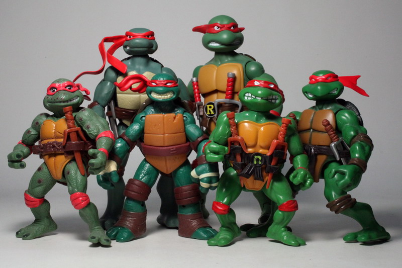 REVIEW REVIEW Playmates' Teenage Mutant Ninja Turtles Classic Collection