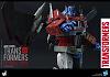 Click image for larger version. 

Name:	Hot Toys - THE TRANSFORMERS G1 - Optimus Prime (Starscream Version) Collectible Figure_PR12.jpg 
Views:	3304 
Size:	483.7 KB 
ID:	214982