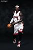 Click image for larger version. 

Name:	low-lebron-5.1.jpg 
Views:	184 
Size:	105.9 KB 
ID:	108082