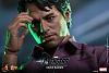 Click image for larger version. 

Name:	Hot Toys - The Avengers - Bruce Banner Collectible Figure_PR11.jpg 
Views:	2144 
Size:	431.5 KB 
ID:	145661