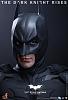 Click image for larger version. 

Name:	Hot Toys - The Dark Knight Rises - 1 to 4 scale -  Batman Collectible Figure_PR14.jpg 
Views:	465 
Size:	45.1 KB 
ID:	29810