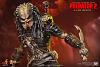 Click image for larger version. 

Name:	Hot Toys - Predator 2 - Elder Predator Collectible Figure_PR10.jpg 
Views:	4566 
Size:	223.4 KB 
ID:	149201