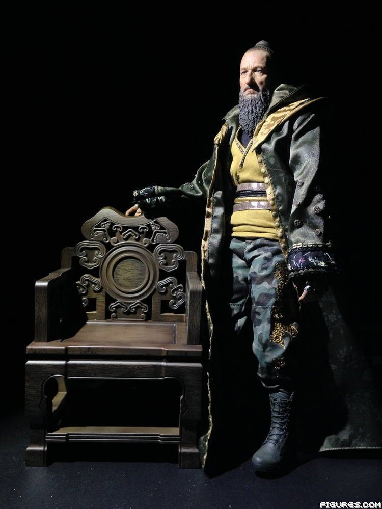 hot toys mandarin