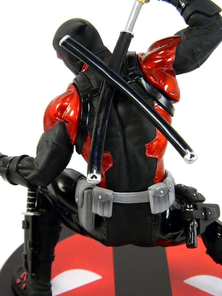 deadpool artfx  statue