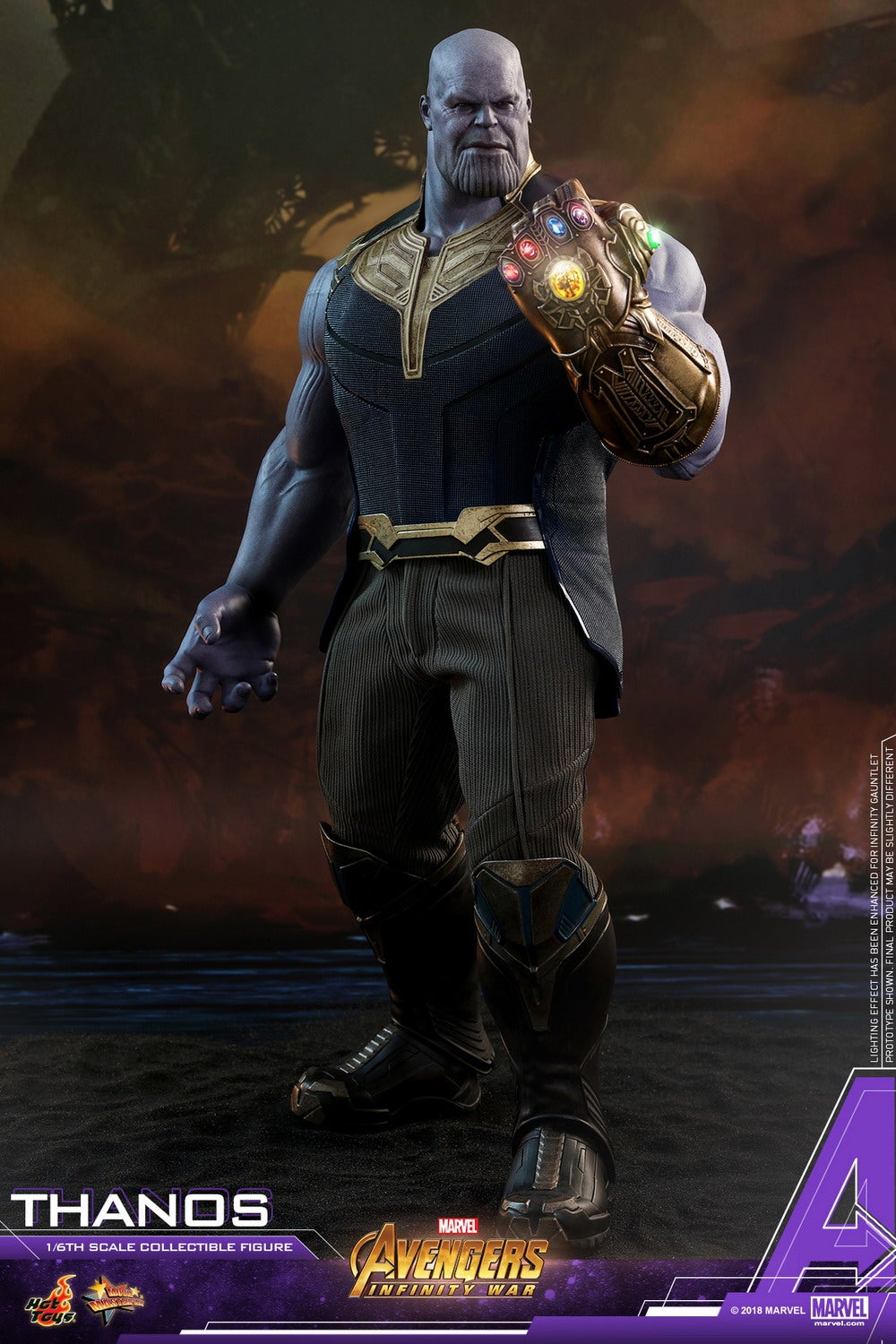 Hot Toys - AIW - Thanos collectible figure_PR1