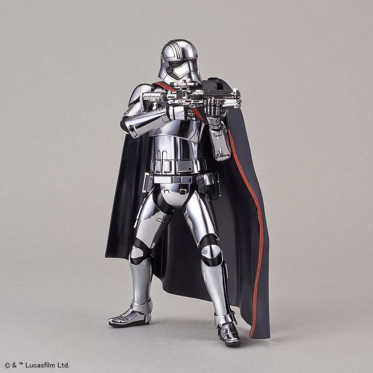 sw_ep8_captain_phasma4_1_