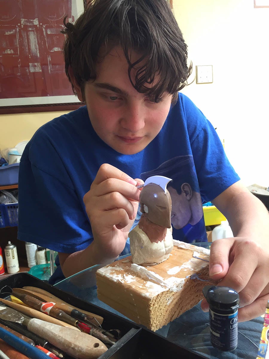 Joshua_Grossberg_Sculpting_Dr_Fate_mask