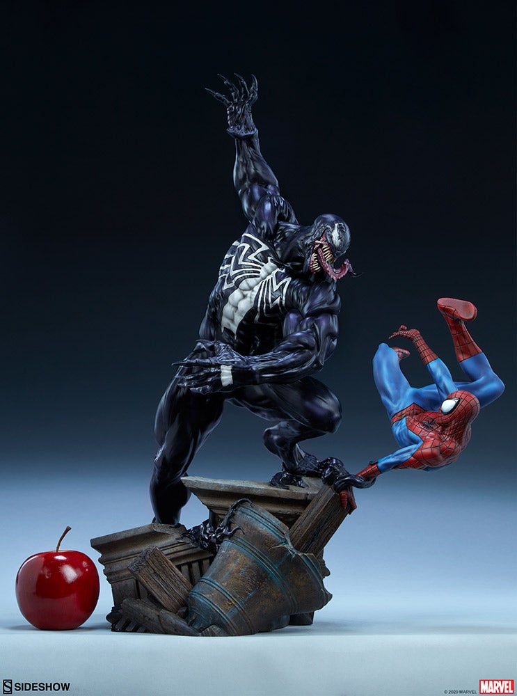 Spider-Man-vs-Venom-Maquette-1