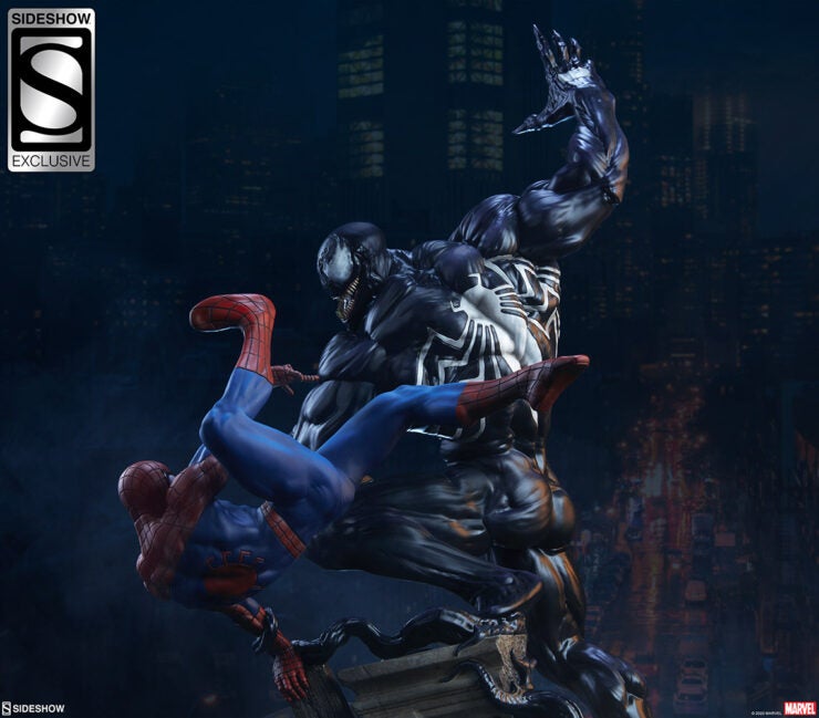 Spider-Man-vs-Venom-Maquette-Exclusive-4-740x649