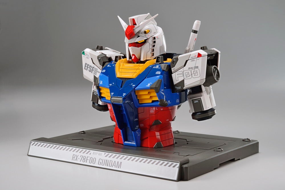 Gundam Factory RX-78F00 Gundam Bust Model (1)
