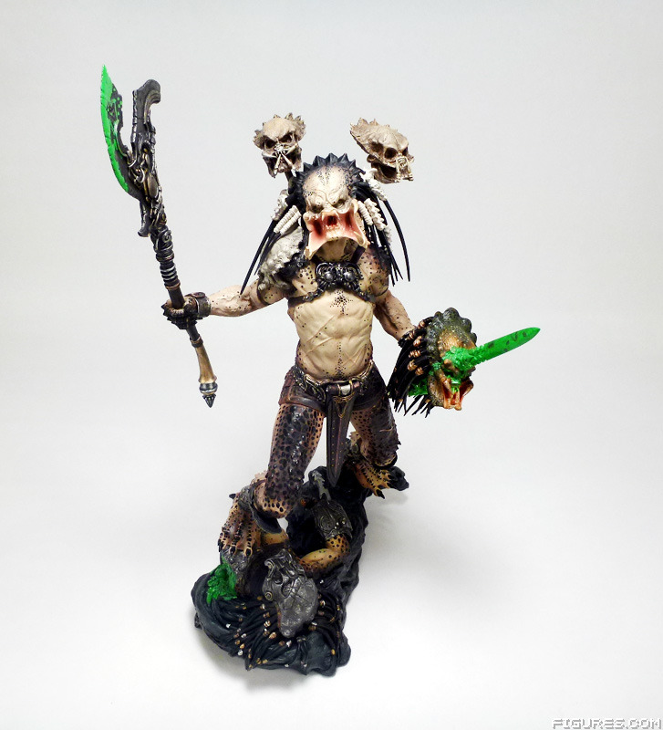 REVIEW: REVIEW: Sideshow Collectibles Predator Bad Blood Statue