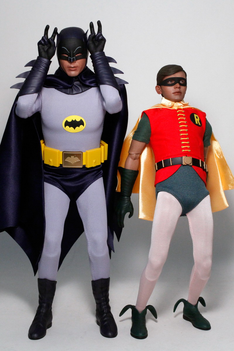Product Review - REVIEW: Hot Toys Classic Batman TV Series - BATMAN & ROBIN  | One Sixth Warriors Forum