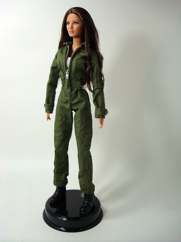 green lantern barbie doll