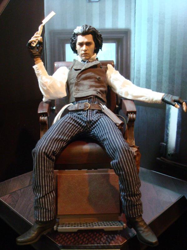 REVIEW: Hot Toys MMS Sweeney Todd
