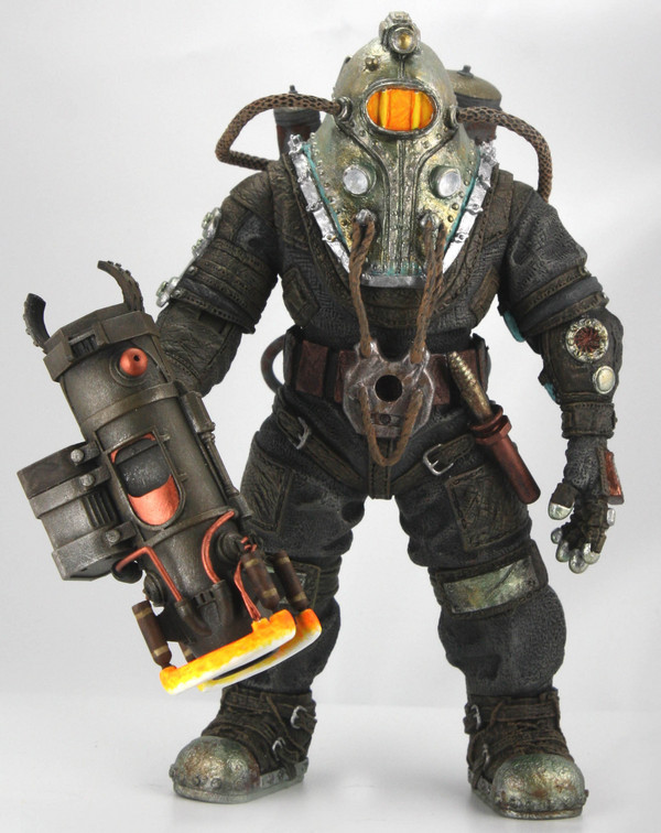 Upcoming BioShock Figures: Series 3's Crawler Splicer with mask and ho...