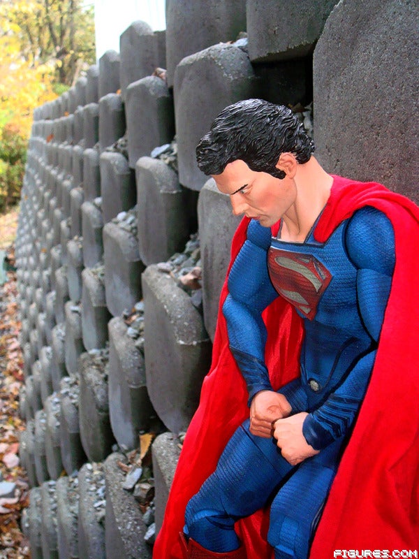 Review and photos of Man of Steel Superman 1/4 scale action figure from NECA