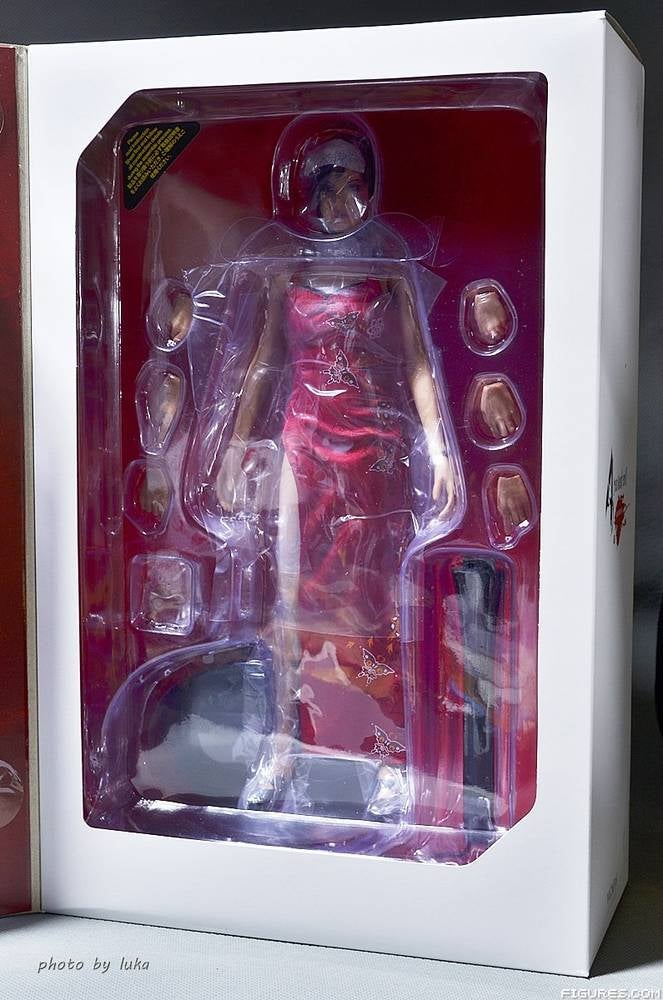 Hot Toys RE4 Ada Wong