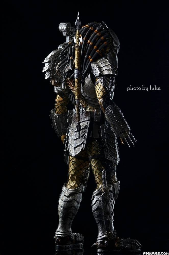 Hot Toys AvP Scar Predator (2013)