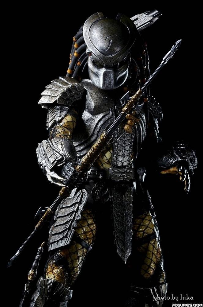Hot Toys AvP Scar Predator (2013)
