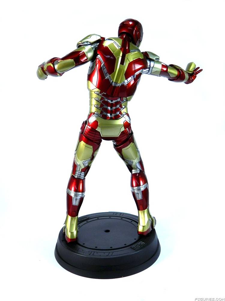 Power Pose Iron Man