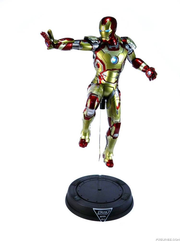 Power Pose Iron Man