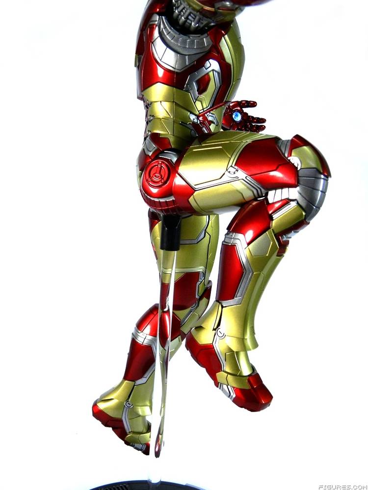 Power Pose Iron Man