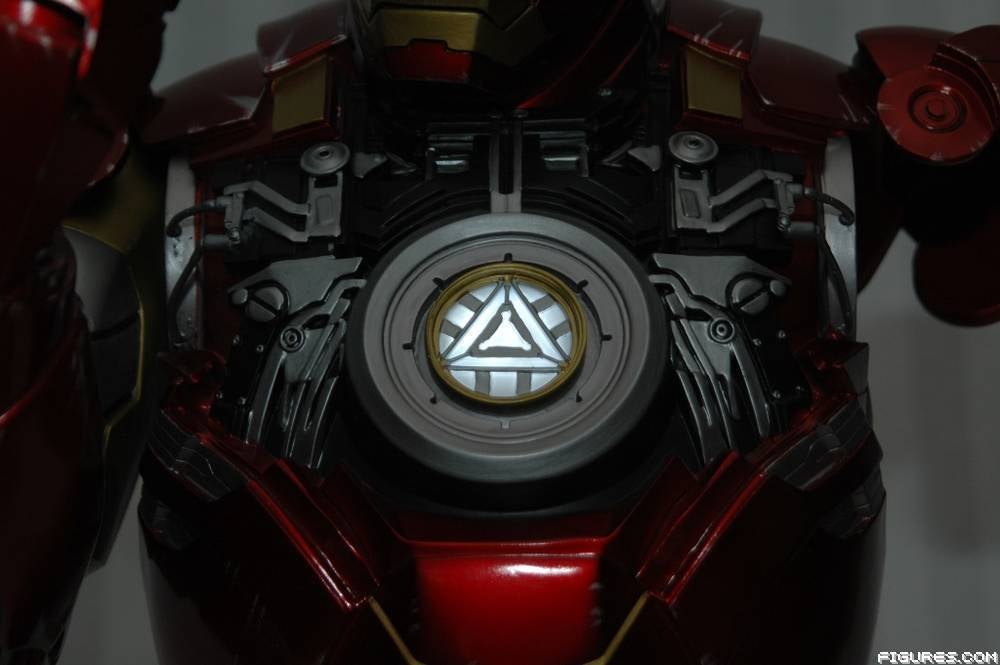 Iron Man Mark VI Legendary Bust
