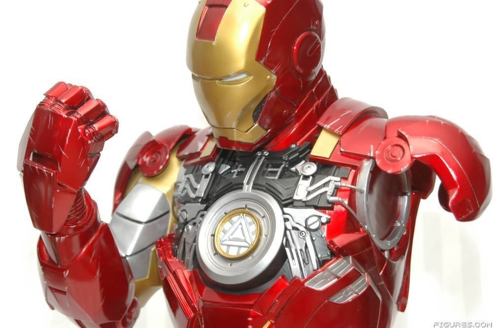 Iron Man Mark VI Legendary Bust