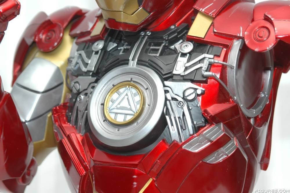 Iron Man Mark VI Legendary Bust