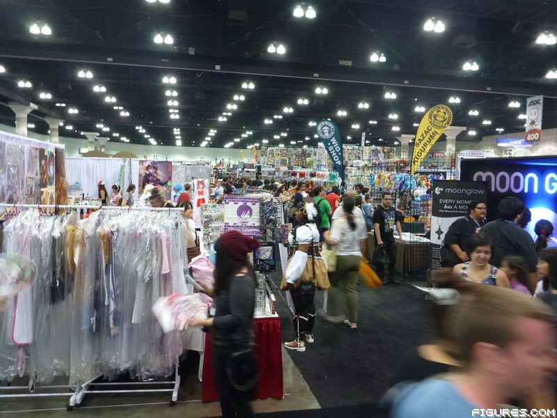 exhibithall082