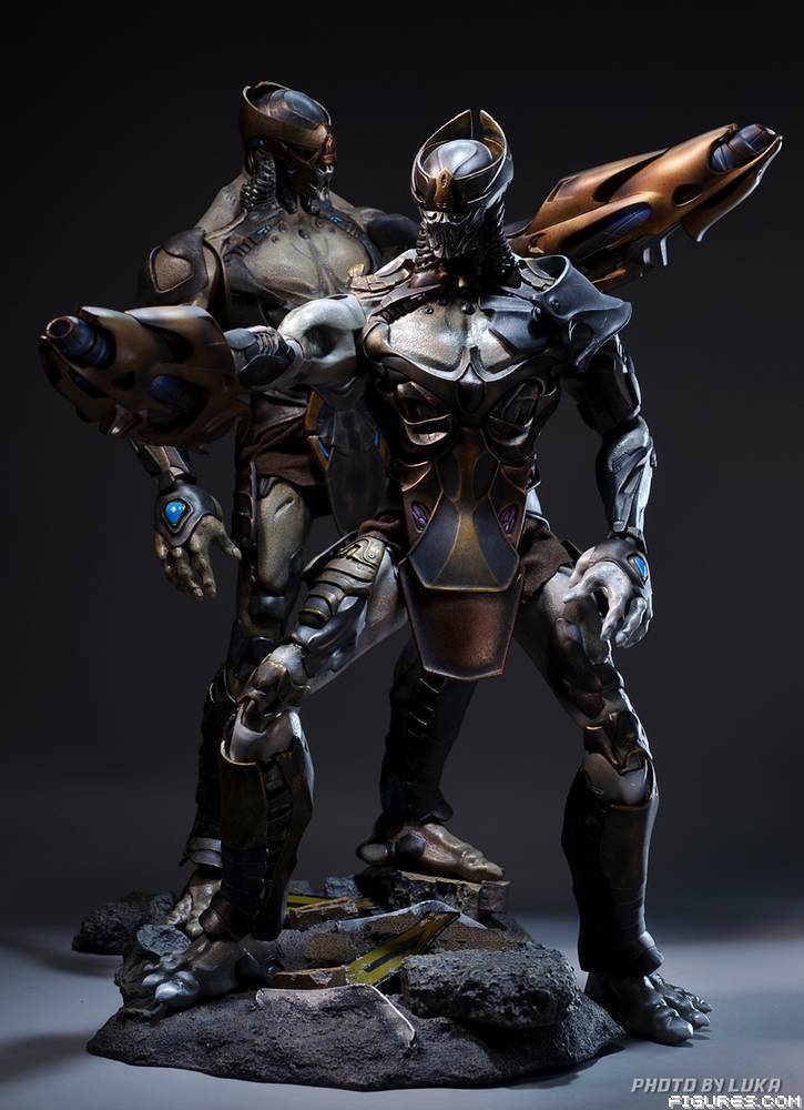 Avengers Chitauri Commander and Soldier Set