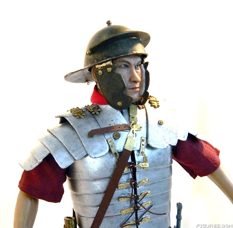 1valeriusCLOSE12