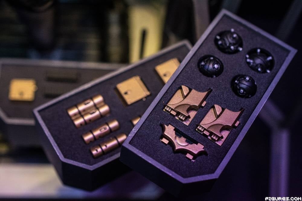 HT MMS 235 Batman Armory