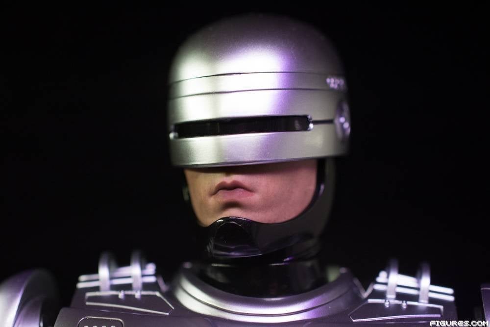 HT MMS 203 Robocop with Chair