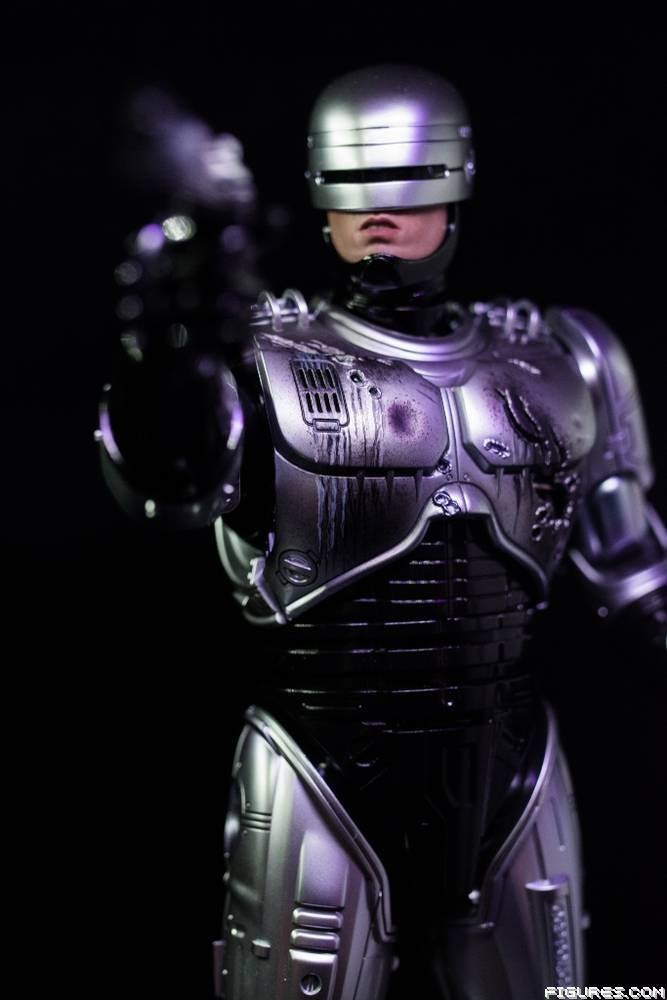 HT MMS 203 Robocop with Chair
