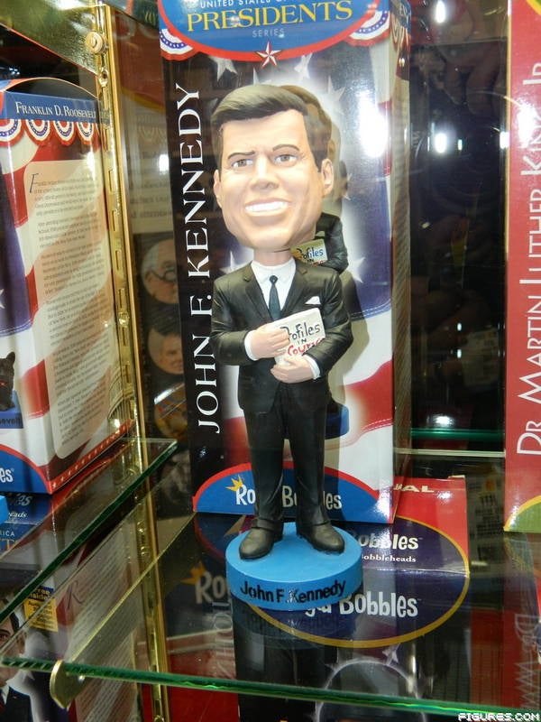 Royal Bobbles