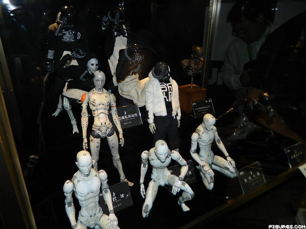 1000 Toys
