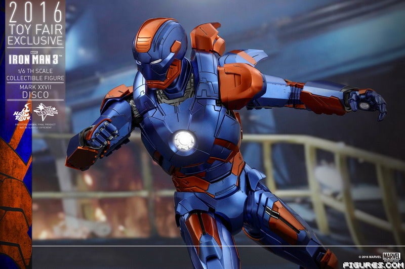 Hot_Toys_-_Iron_Man_3_-_Disco_Mark_XXVII_Collectible_Figure_PR11