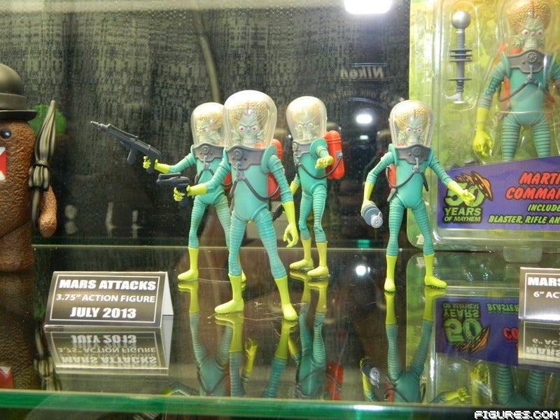 mars attacks figure