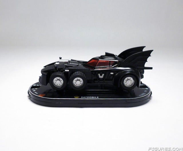 V001_Batmobile1