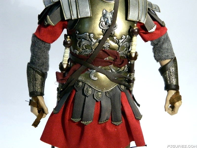 1romanCLOSEOUTFIT10