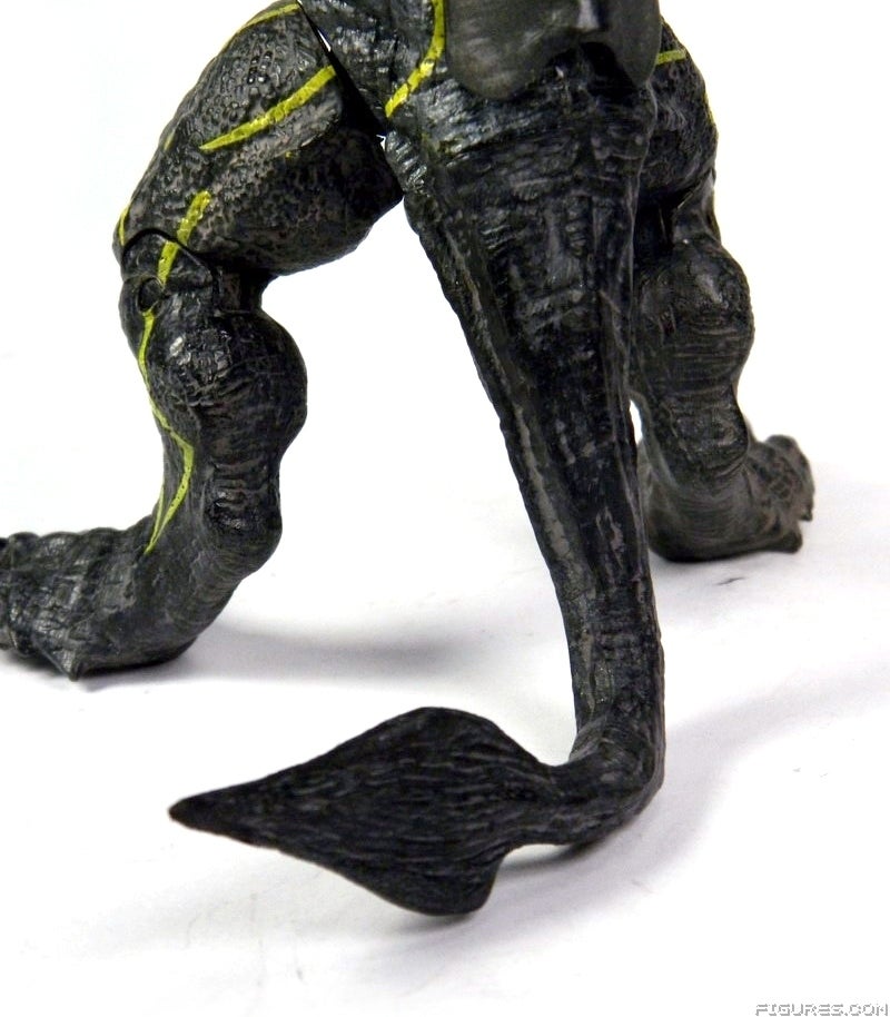 1knifeheadCLOSE24