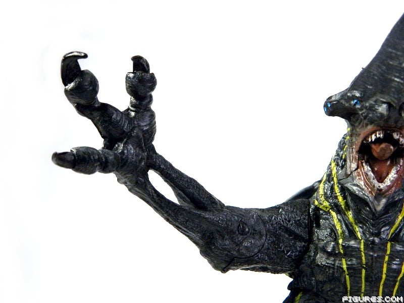 1knifeheadCLOSE3