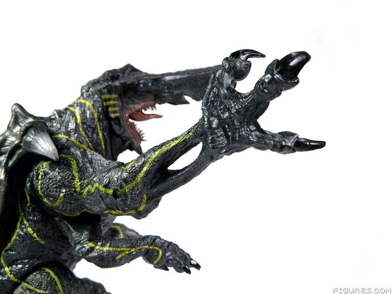 1knifeheadCLOSE5