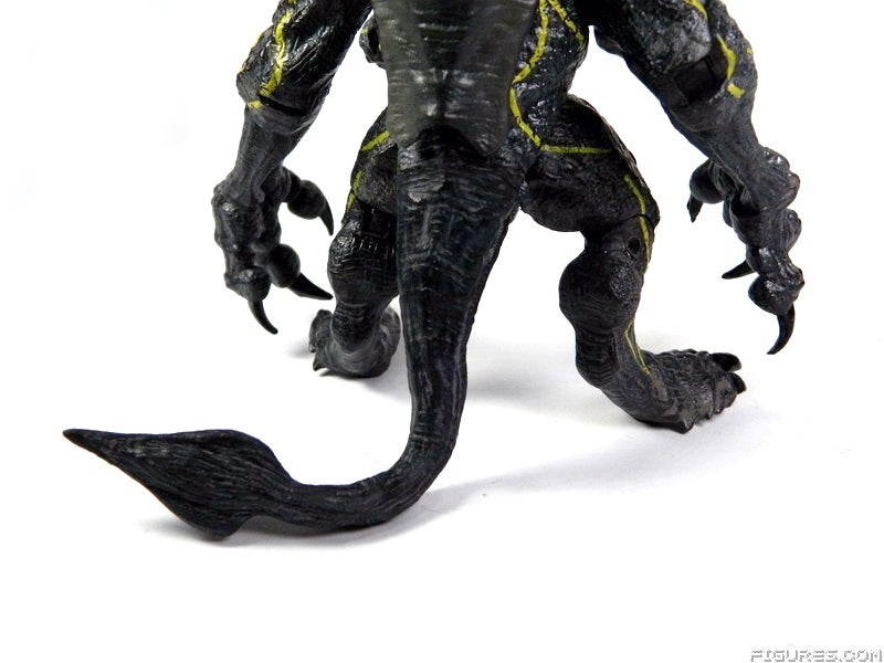 1knifeheadCLOSE6
