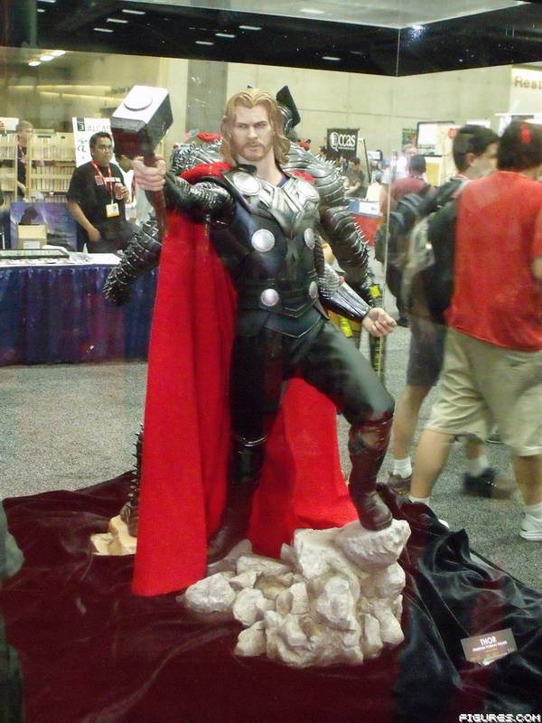 DC/ Marvel