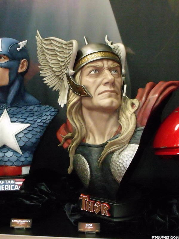 DC/ Marvel