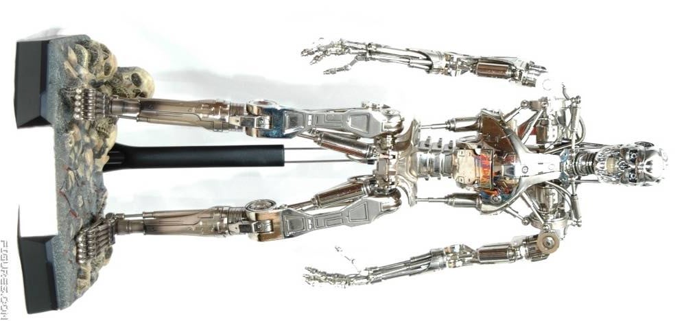 Hot Toys QS002 Endoskeleton